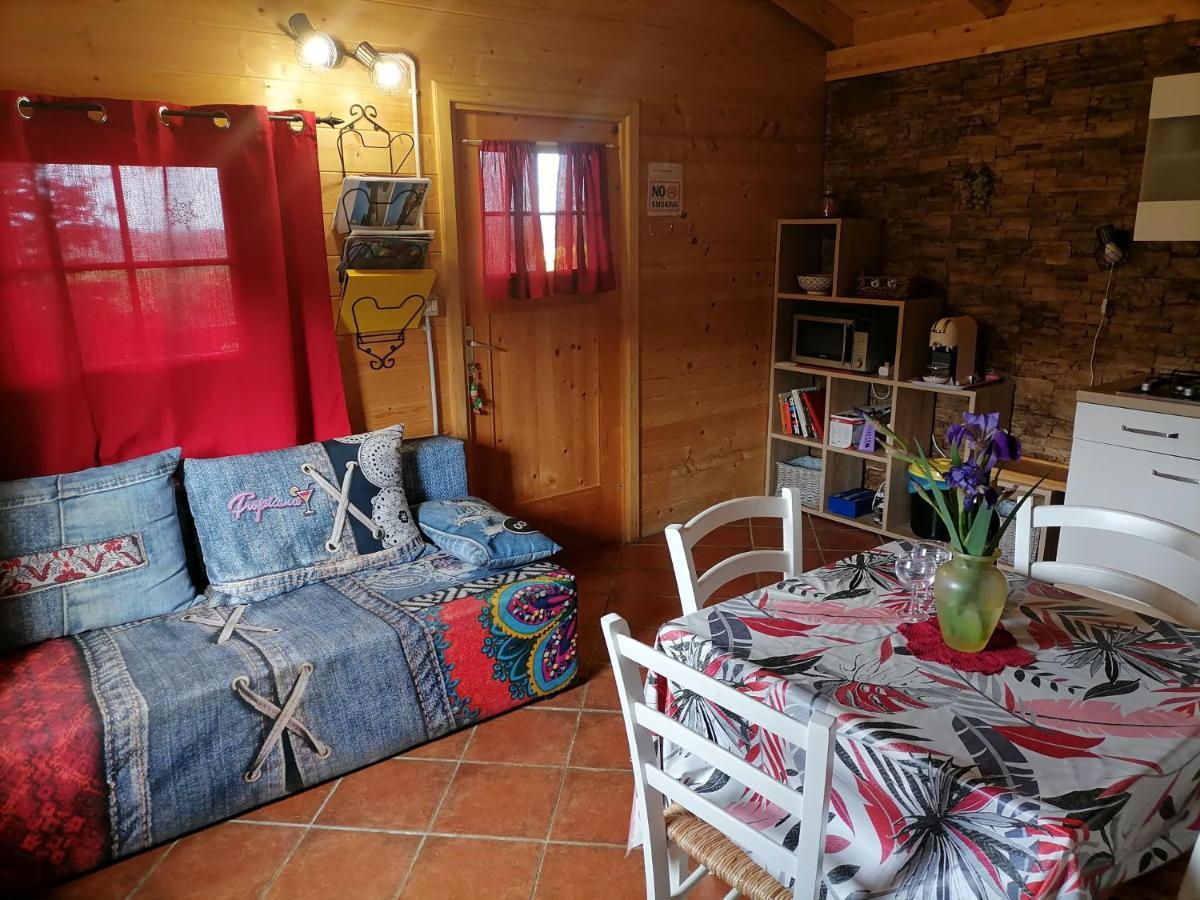 Apartma Suzy Pobegi Dış mekan fotoğraf