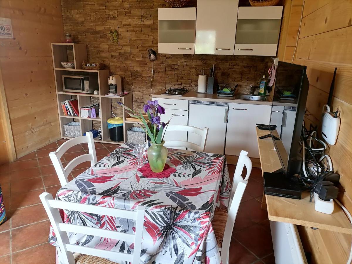 Apartma Suzy Pobegi Dış mekan fotoğraf